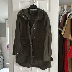 LIKE NEW- J. Crew Utility / Rain Jacket in hunter green (size XS)